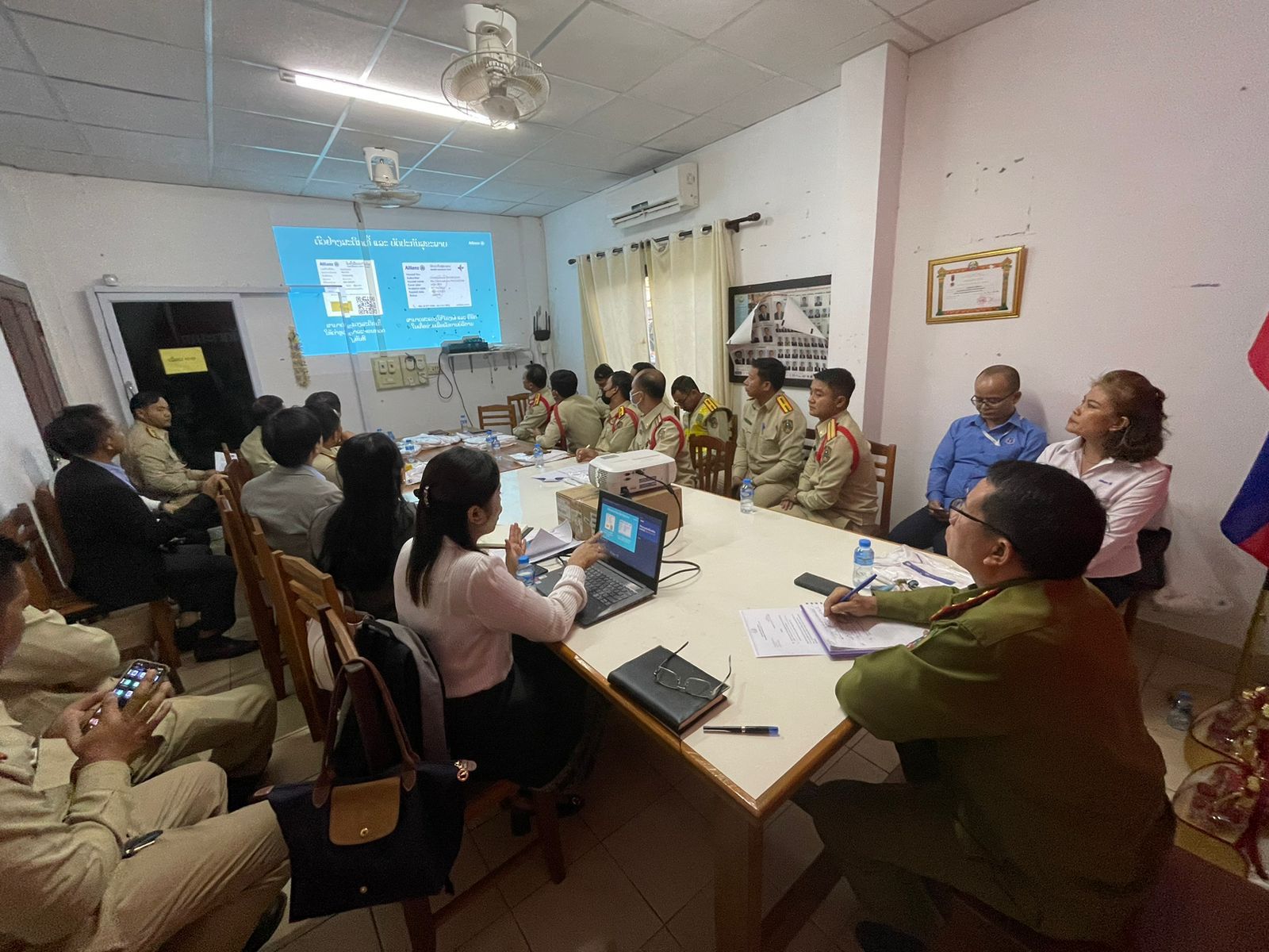 Allianz Empowers Traffic Police with e-Policy Training