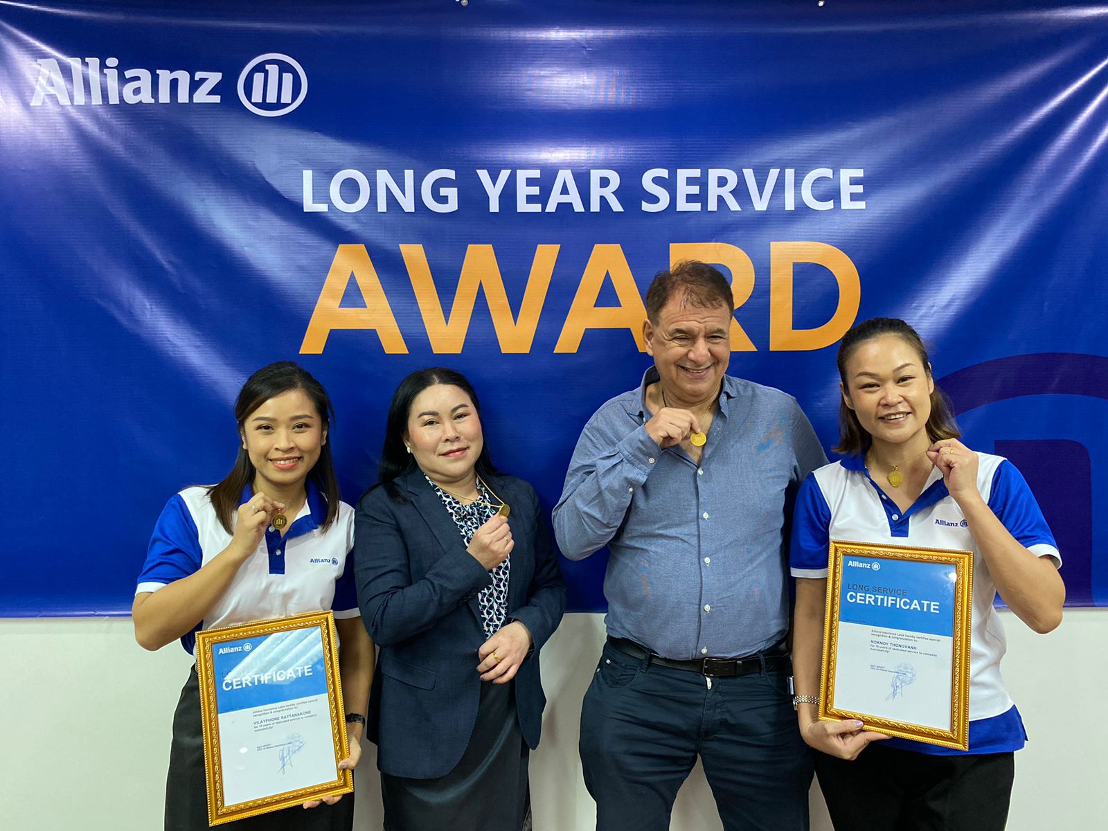 Long-Term Service Award at Allianz Laos